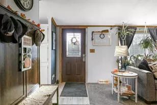 1376 Fern Ln, Wisconsin Dells, WI 53965 - Photo 6