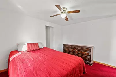 216 E Division Street, Watertown, WI 53098 - Photo 6