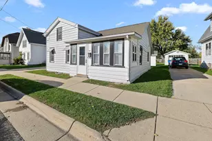 216 E Division St, Watertown, WI 53098 - Photo 20
