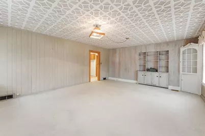 227 Sarrington Street, Wisconsin Dells, WI 53965 - Photo 14