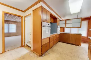 227 Sarrington St, Wisconsin Dells, WI 53965 - Photo 8