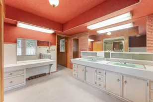 227 Sarrington St, Wisconsin Dells, WI 53965 - Photo 16