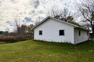 W3869 State Road 106, Fort Atkinson, WI 53538 - Photo 8