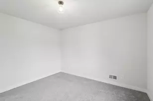 127 E Franklin St, Portage, WI 53901 - Photo 38