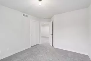 127 E Franklin St, Portage, WI 53901 - Photo 46