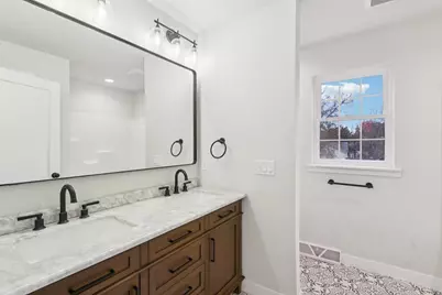 127 E Franklin Street, Portage, WI 53901 - Photo 42