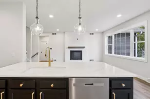 127 E Franklin St, Portage, WI 53901 - Photo 18