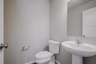 613 Tabby Turn Dr, Middleton, WI 53562 - Photo 8
