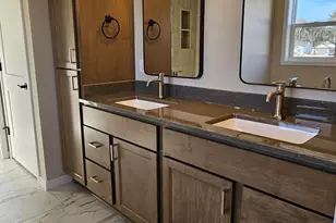 4401 Scottys Dr, Janesville, WI 53546 - Photo 10