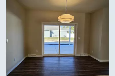 4401 Scottys Drive, Janesville, WI 53546 - Photo 6