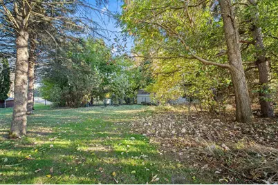 W8929 Homestake Acres, Beaver Dam, WI 53916 - Photo 32