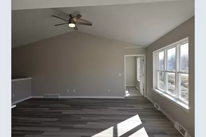 3773 Avery Lane, Janesville, WI 53546 - Photo 4