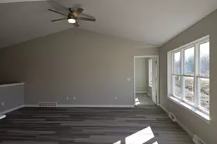 3773 Avery Ln, Janesville, WI 53546 - Photo 4