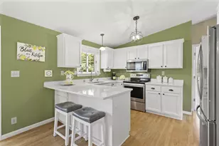 737 Willow Run St, Cottage Grove, WI 53527 - Photo 4