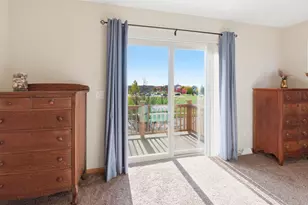 1046 Stonehaven Dr, Sun Prairie, WI 53590 - Photo 20