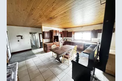 N9307 Old Highway 22 Road, Pardeeville, WI 53954 - Photo 16