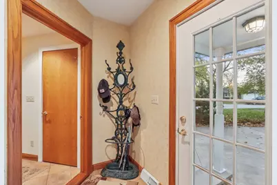 1001 Edgewater Road, Fort Atkinson, WI 53538 - Photo 24