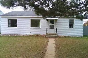 341 S Grant St, Adams, WI 53910 - Photo 1