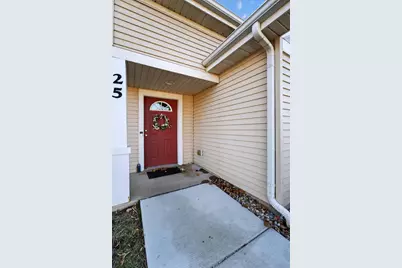 30 Keystone Way #25, Fitchburg, WI 53711 - Photo 2
