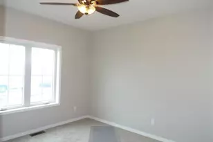 3135 S Bartells Dr, Beloit, WI 53511 - Photo 40