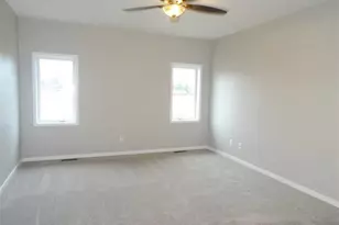 3135 S Bartells Dr, Beloit, WI 53511 - Photo 44