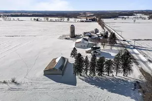 W1991 E River Rd, Berlin, WI 54923 - Photo 42