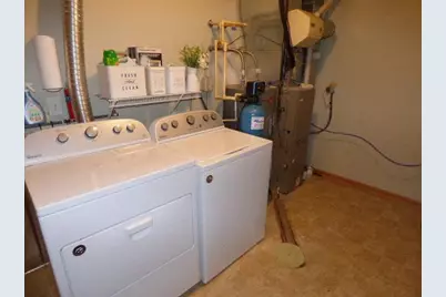 2528 Edgewood Drive, Beloit, WI 53511 - Photo 18