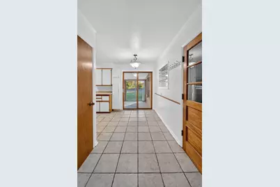 6829 Cooper Avenue, Middleton, WI 53562 - Photo 14