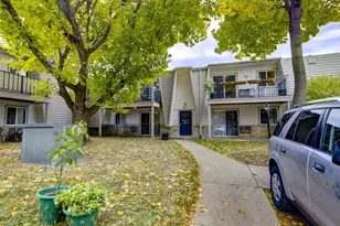 2404 Independence Ln, Madison, WI 53704 - Photo 14