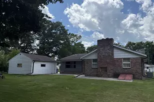 339 Turner St, Columbus, WI 53925 - Photo 2