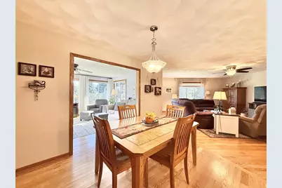 3914 E Milwaukee Street, Janesville, WI 53546 - Photo 8