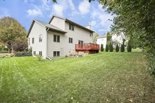 1709 Chapin Ln, Stoughton, WI 53589 - Photo 2