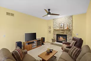 1709 Chapin Ln, Stoughton, WI 53589 - Photo 16