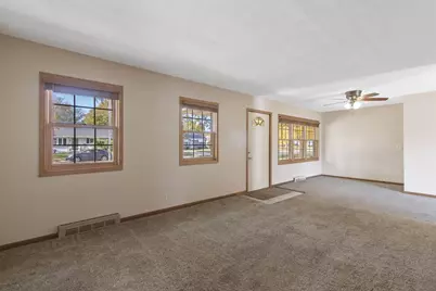 1406 Macarthur Drive, Janesville, WI 53548 - Photo 8