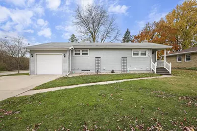 210 Pleasant Drive, Waunakee, WI 53597 - Photo 34