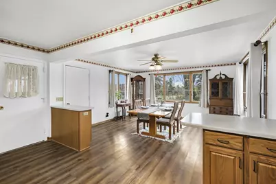 210 Pleasant Drive, Waunakee, WI 53597 - Photo 10