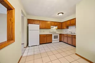 1411 Holly Dr, Janesville, WI 53546 - Photo 12