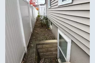 610 S Michigan Street, Prairie Du Chien, WI 53821 - Photo 6