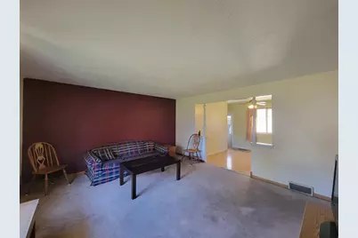 2205 S Palm Street, Janesville, WI 53546 - Photo 8