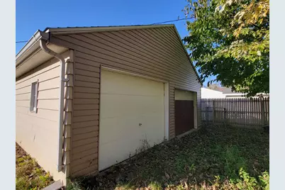 2205 S Palm Street, Janesville, WI 53546 - Photo 4