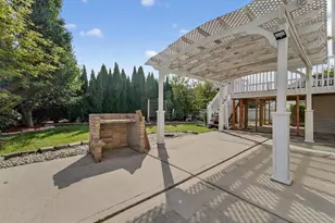 1077 Gas Light Dr, Sun Prairie, WI 53590 - Photo 40