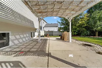 1077 Gas Light Drive, Sun Prairie, WI 53590 - Photo 38