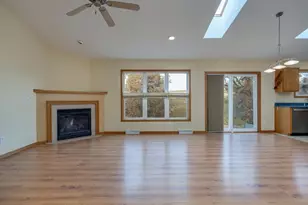 7810 Starr Grass Dr, Madison, WI 53719 - Photo 12