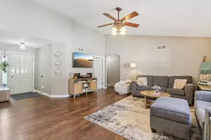 712 Brookview Trail, Mount Horeb, WI 53572 - Photo 10