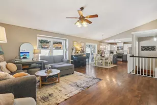 712 Brookview Trail, Mount Horeb, WI 53572 - Photo 6