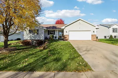 712 Brookview Trail, Mount Horeb, WI 53572 - Photo 2