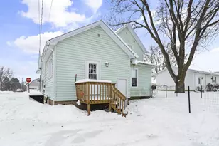 210 E Merrimac St, Ridgeville, WI 53533 - Photo 28