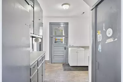 2645 Milwaukee Street, Madison, WI 53704 - Photo 14