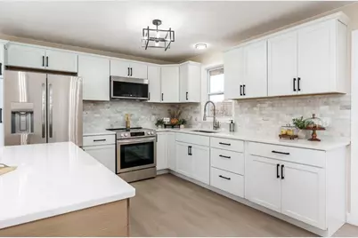 2205 Green Valley Drive, Janesville, WI 53546 - Photo 20