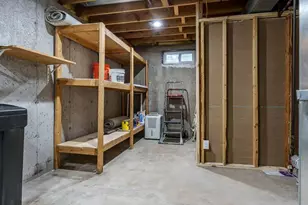 2205 Green Valley Dr, Janesville, WI 53546 - Photo 50